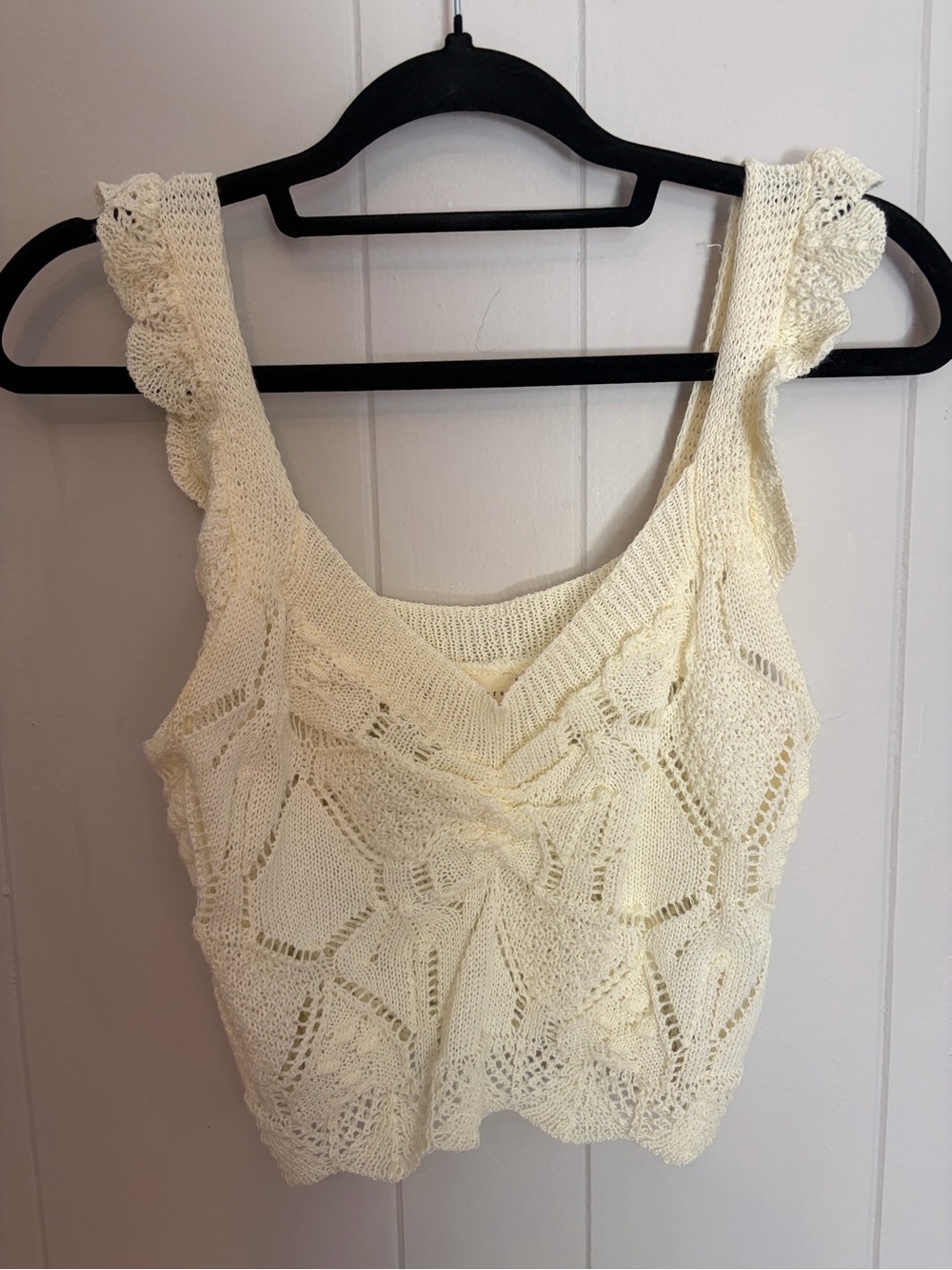 Crochet V-Neck Crop Top - Cream